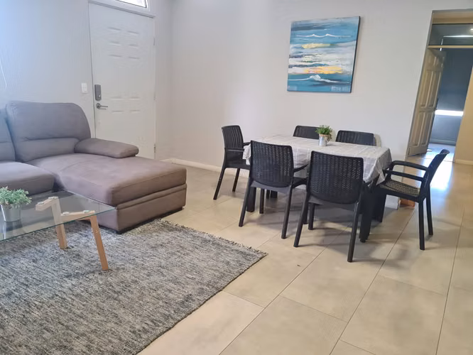 Apartamento amoblado 2 habitaciones Los Anonos – servicios incluidos - Imagen 2