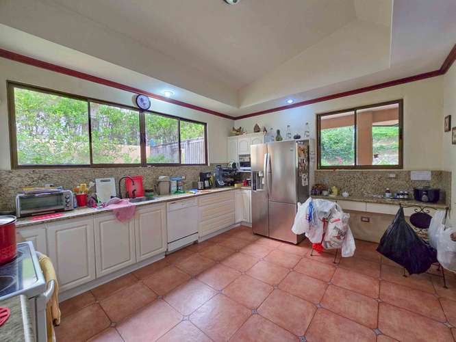 CONDOMINIO CERRO REAL ESCAZU! CASA DE UN NIVEL DE 500 M2 CON 1.151 M2 DE LOTE - Imagen 14