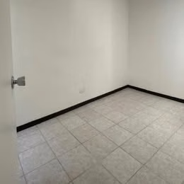 ALQUILER CASA EN SAN JOSE CENTRO CERCA BOULEVAR BARRIO CHINO