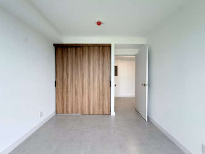 A ESTRENAR SKY SABANA DOS HABITACIONES CON PARQUEO Y LB - Imagen 8