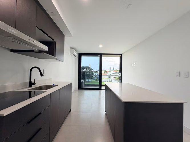 A ESTRENAR SKY SABANA DOS HABITACIONES CON PARQUEO Y LB - Imagen 3