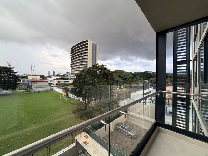 A ESTRENAR SKY SABANA DOS HABITACIONES CON PARQUEO Y LB - Imagen 7
