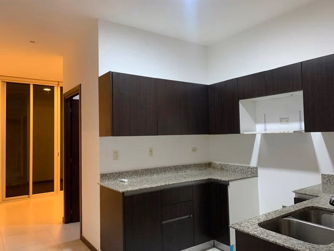 Apartamento en Real Cariari Heredia  - Imagen 2