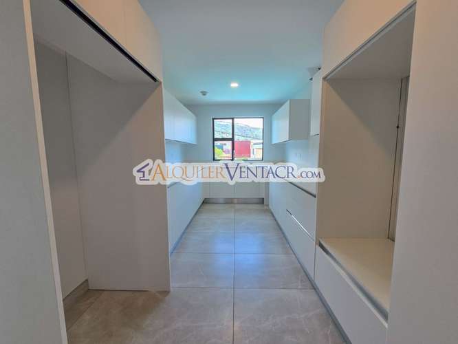 LUJOSO APARTAMENTO DE 3 HABIT.+ DE SERVICIO EN ESCAZU CENTRO - Imagen 10