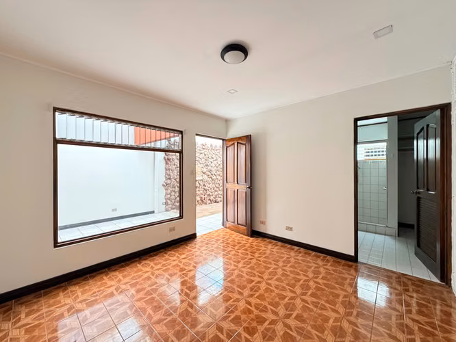 VENTA O ALQUILER CASA EN SABANA SUR UNA PLANTA - Imagen 12