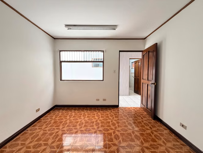 VENTA O ALQUILER CASA EN SABANA SUR UNA PLANTA - Imagen 19