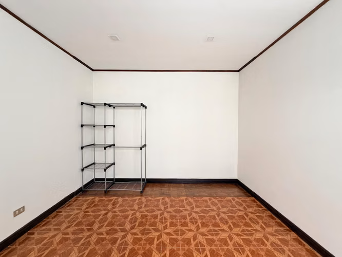 VENTA O ALQUILER CASA EN SABANA SUR UNA PLANTA - Imagen 18