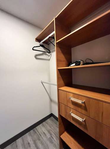 Apartamento amueblado en venta! Invierte bien - Imagen 9