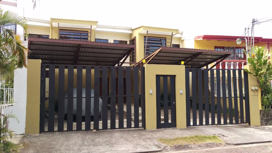 Casa en Los Arcos Heredia