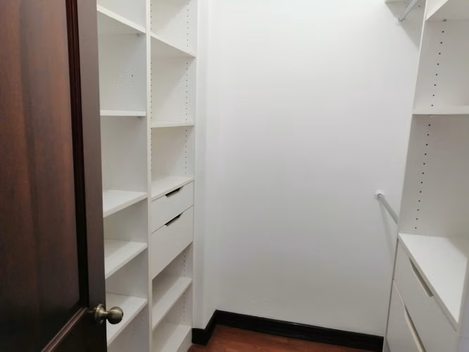 Apartamento amueblado en alquiler en Escazú 