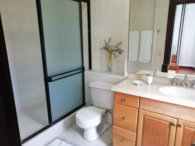 Apartamento amueblado en alquiler en Escazú 