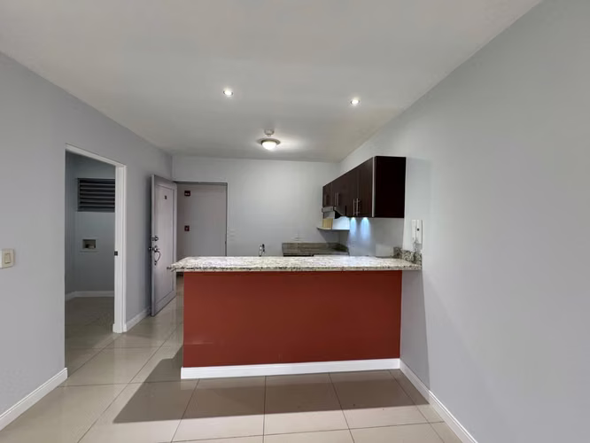 Apartamento en alquiler en la Sabana 