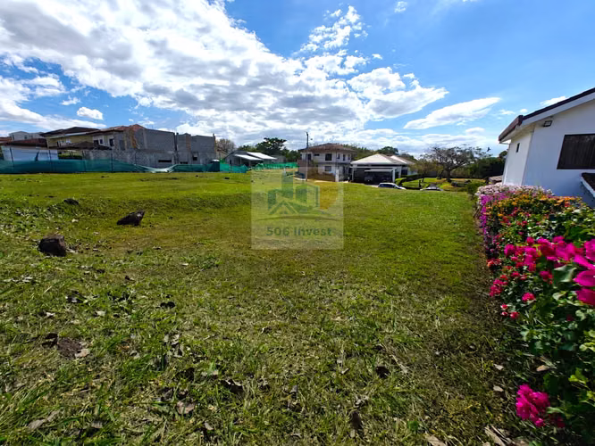 Lote en venta en condominio en La Guácima, 534 m² - Imagen 2