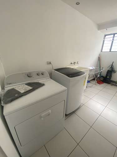 Escazu San Rafael Hermoso Apartamento Amueblado 3 habitaciones $2200 - Imagen 11