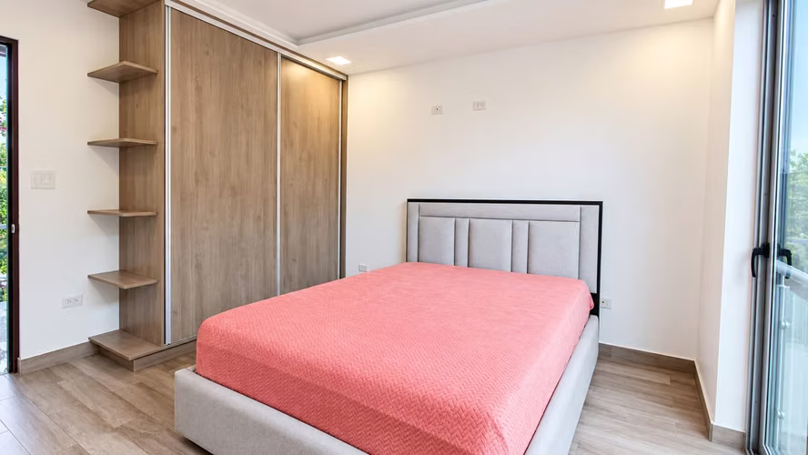 Venta Casa de lujo Residencial El Castillo Heredia | 2.055 m2 | US$930K - Imagen 9