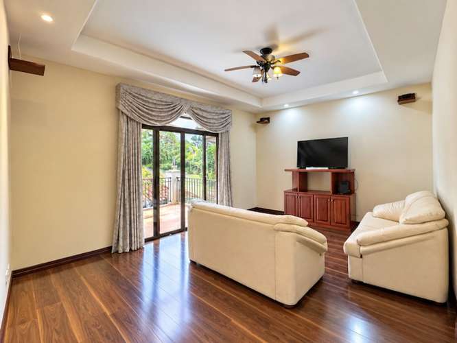 En Venta | Casa Familiar Independiente de Dos Niveles en Ciudad Colón | 3 Habitaciones ID27606 - Imagen 6