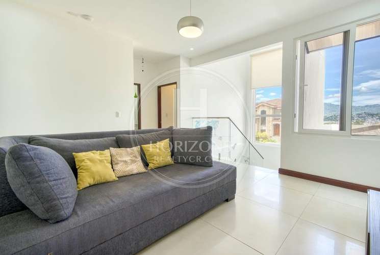 Contemporary Duplex Residence in Hacienda Gregal For Sale Surrounded by Stunning Green Areas noj1132ij - Imagen 8