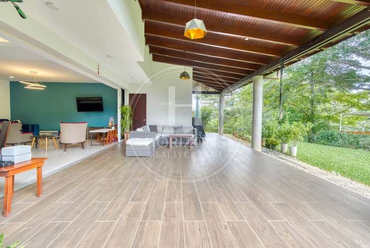 Contemporary Duplex Residence in Hacienda Gregal For Sale Surrounded by Stunning Green Areas noj1132ij - Imagen 7