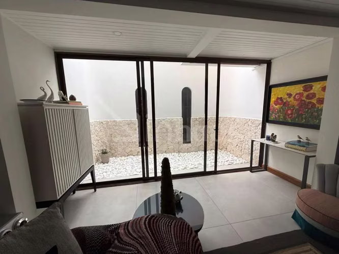 Venta de casa en Curridabat barrio el Prado