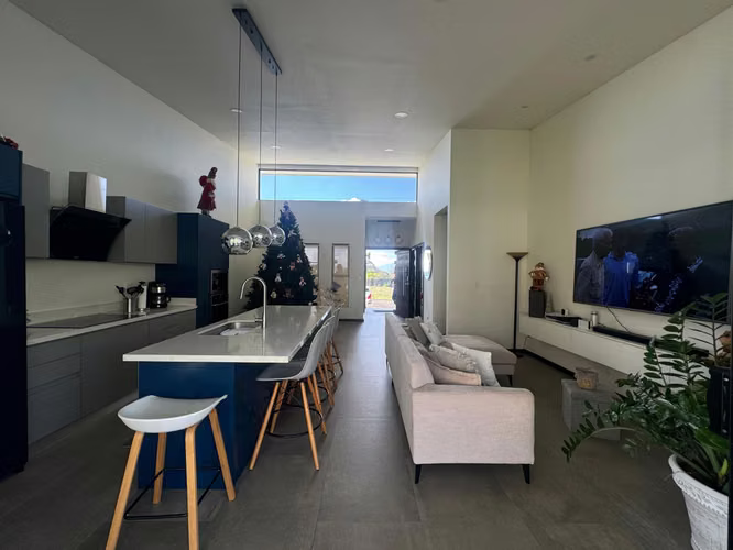 VENTA DE  CASA EN EXCLUSIVO CONDOMINIO EN LA GARITA DE ALAJUELA - Imagen 5