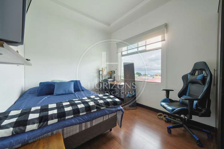 Se Vende Casa en Condominio Génesis en Sabanilla con 4 Habitaciones y 3 Parqueos noj1153ij - Imagen 13