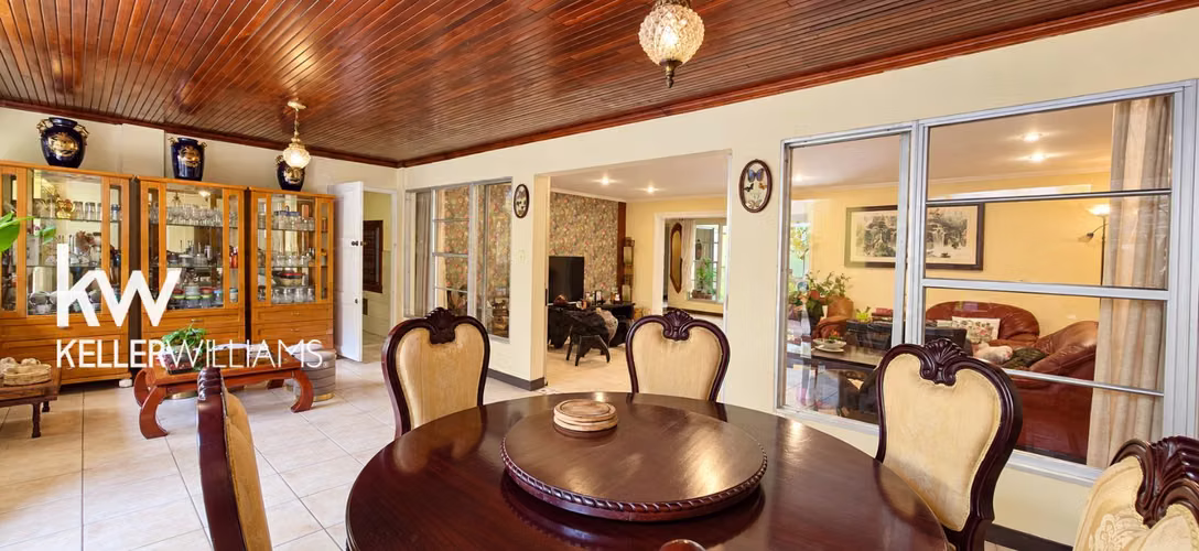 Venta de Casa en Curridabat, propiedad para oficinas. Una sola planta. - Imagen 6