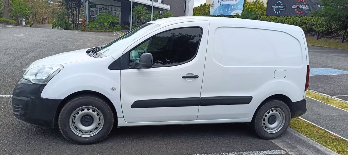 Panel Citroën Berlingo  - Imagen 5