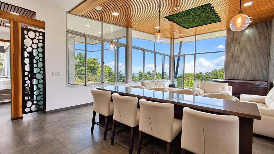 ¡Rebajada! Casa de Lujo en El Castillo $930K (Antes $1.543.000) | 4 Hab | Jacuzzi | Heredia - Imagen 8