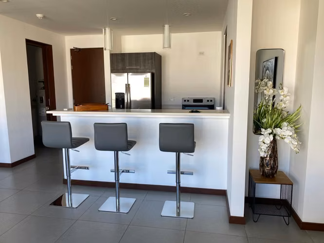 Apartamento Amueblado en Distrito 4 – Escazú - Imagen 12