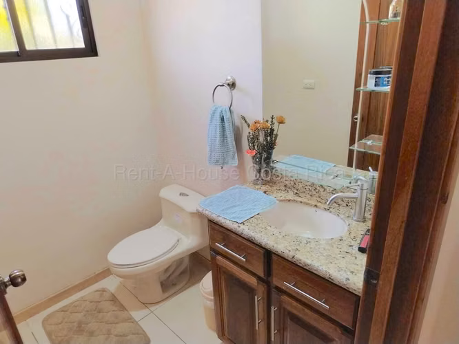 Casa en venta con piscina en San Isidro, Alajuela | 5.000 m² - Imagen 7