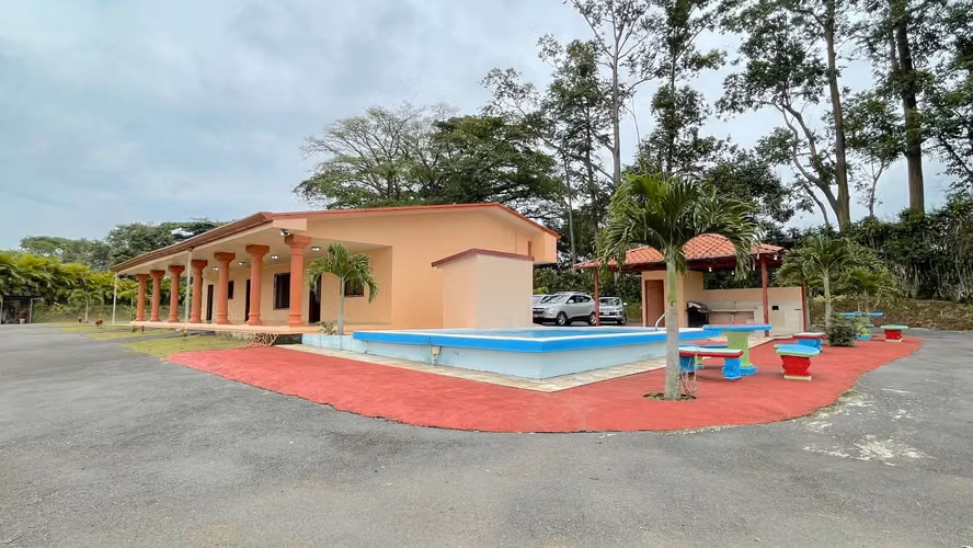 Quinta en venta San Isidro Alajuela: piscina y 5.000 m² en cafetales - Imagen 19