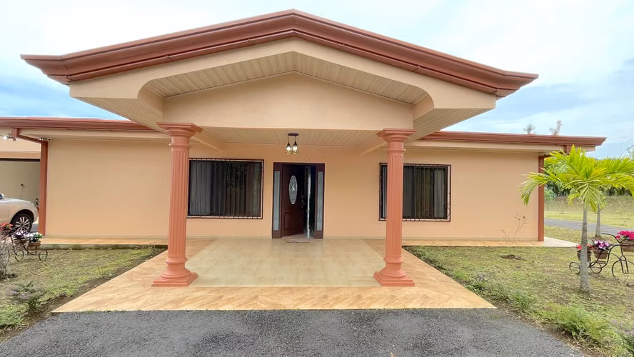 Quinta en venta San Isidro Alajuela: piscina y 5.000 m² en cafetales - Imagen 4