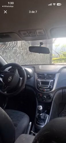 Hyundai 2017 blanco - Imagen 3