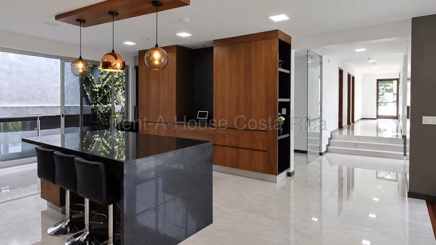Venta de Casa en Residencial el Castillo, San Rafael de Heredia - Imagen 8