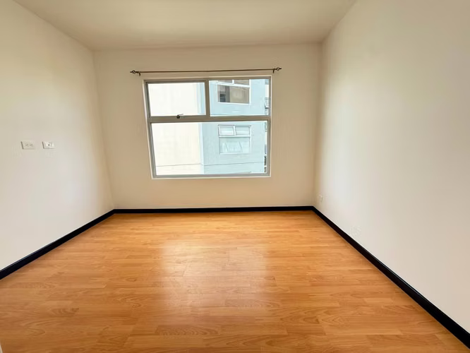 Alquiler de apartamento de 2 habitaciones. Torres de Granadilla