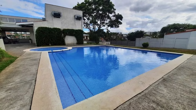 Alquiler de apartamento de 2 habitaciones. Torres de Granadilla