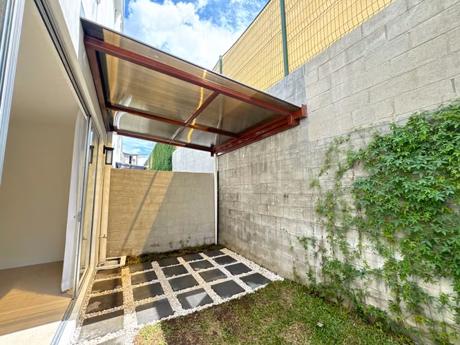 Alquiler de Casa con linea blanca | 3 Habitaciones | Bodega | 2 Parqueos | Full Amueblada $ 2,400 - Imagen 8
