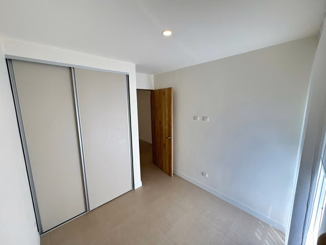 Alquiler de Casa con linea blanca | 3 Habitaciones | Bodega | 2 Parqueos | Full Amueblada $ 2,400 - Imagen 16