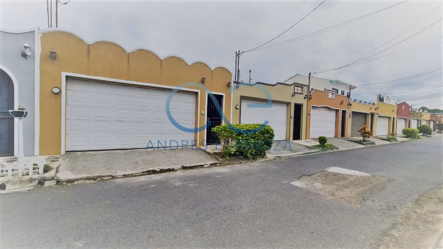AE ARQUITECTURA | VENTA CASA RESIDENCIAL POR PASO REAL AE 0751 - Imagen 17