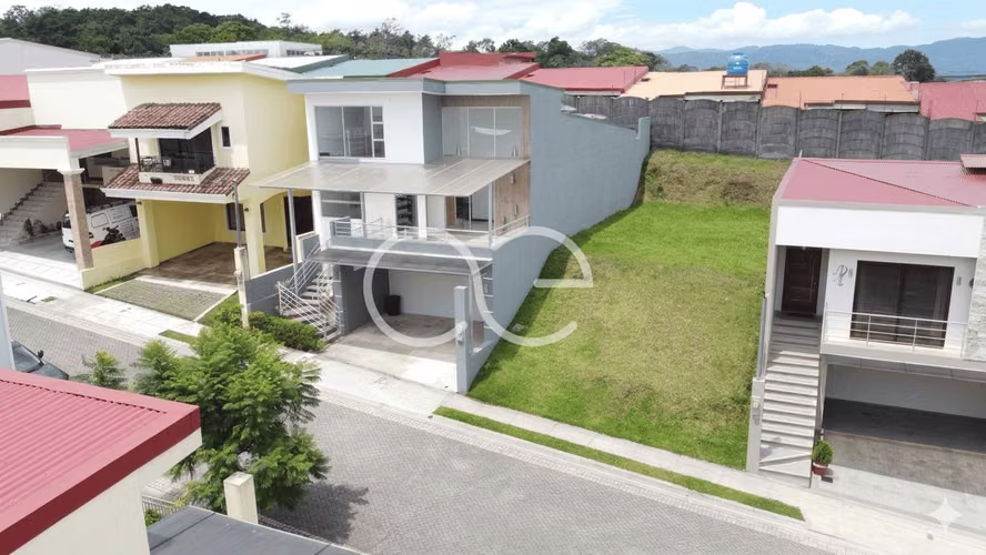 AE ARQUITECTURA | VENTA CASA CONDOMINIO LOMAS MONTES DE OCA AE 1286 - Imagen 2