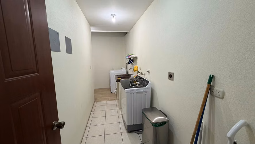 AE ARQUITECTURA | VENTA CASA RESIDENCIAL POR PASO REAL AE 0751 - Imagen 5