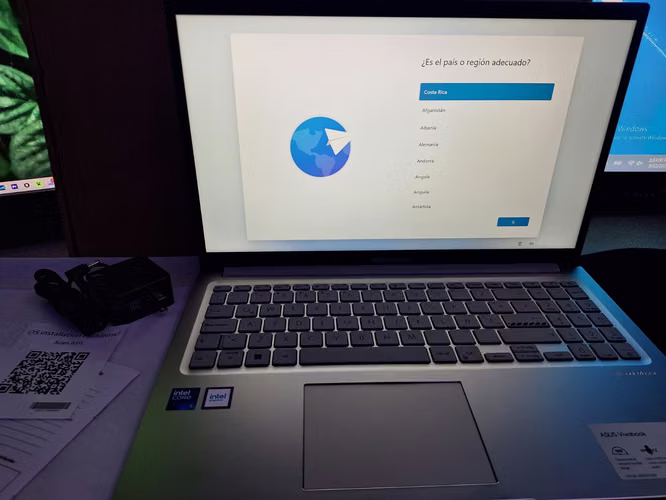 Laptop/portatil ASUS core i5 NUEVA