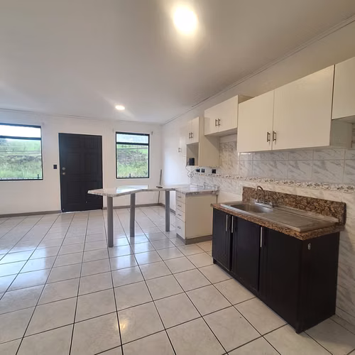 Alquiler de apartamento en Pavas, Llanos del Sol