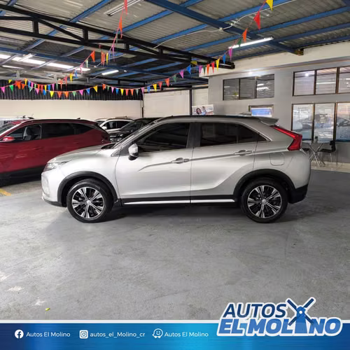 MITSUBISHI ECLIPSE CROSS GLX 2020 - Imagen 4
