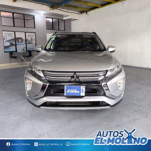 MITSUBISHI ECLIPSE CROSS GLX 2020 - Imagen 5