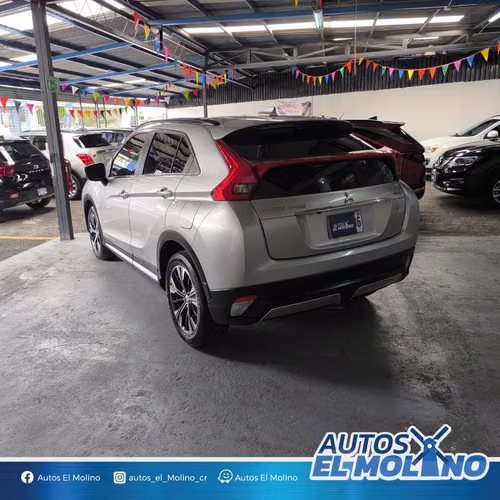 MITSUBISHI ECLIPSE CROSS GLX 2020 - Imagen 6