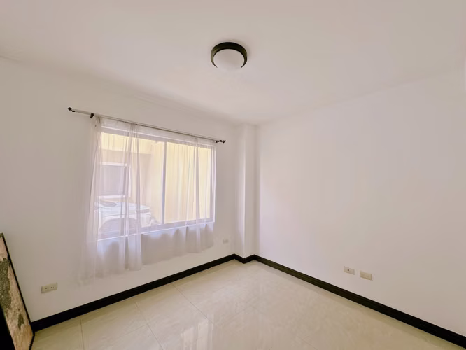 VENTA DE CASA EN CONDOMINIO PEQUEÑO EN LA URUCA - HOSPITAL MEXICO - Imagen 20