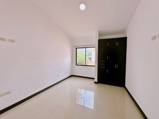 VENTA DE CASA EN CONDOMINIO PEQUEÑO EN LA URUCA - HOSPITAL MEXICO - Imagen 16