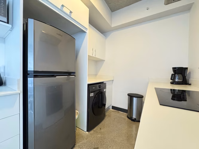 All-Inclusive: Apartamento Amueblado en el Piso 9 de SECRT Sabana - Imagen 8