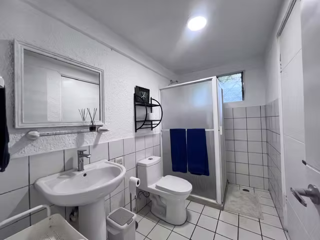 ALQUILER | CASA AMUEBLADA Y EQUIPADA DE UN PISO | CONDOMINIO EN ESCAZÚ - Imagen 7